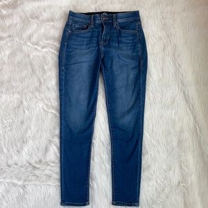 NWOT LuLaRoe Standard Wash Denim